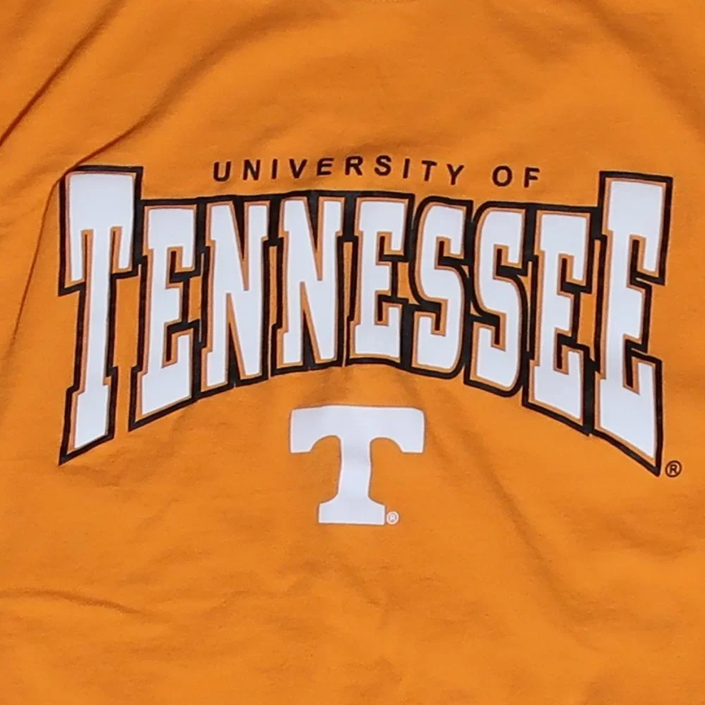 University of Tennessee. Men's Large. Long Sleeve Shirt. Orange w/ White. - Picture 2 of 5